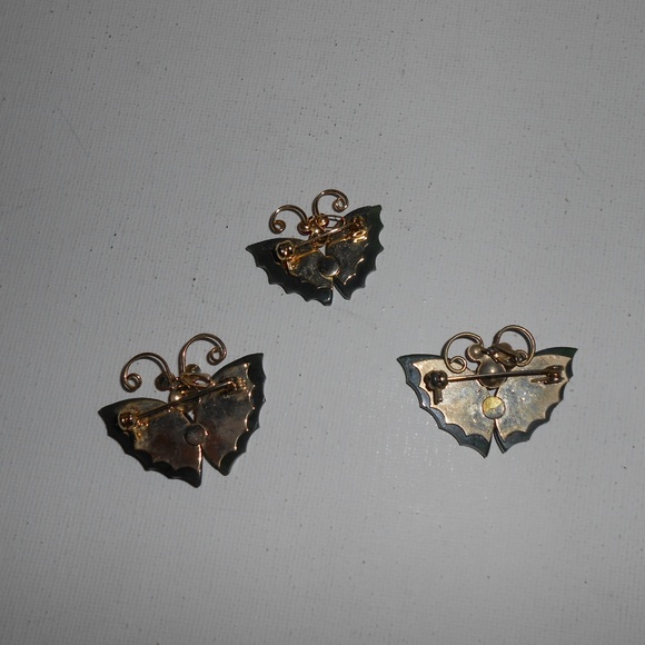 3 Vintage Jade Butterfly Brooch Pendant - Picture 4 of 4